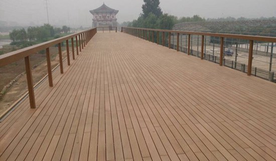 河南六建采購(gòu)綠華塑木實(shí)心地板 河南六建采購(gòu)綠華塑木實(shí)心地板